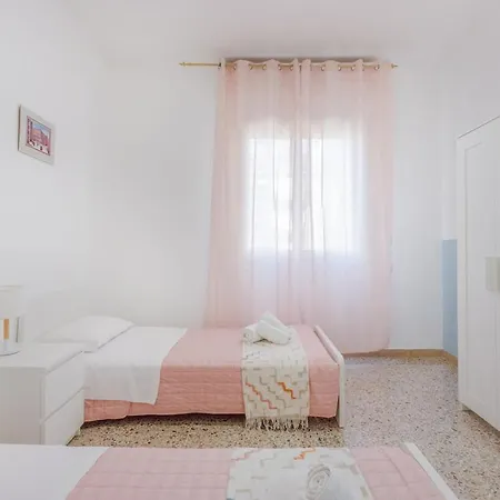 Smart Near Policlinico & Center Apartmán Modena